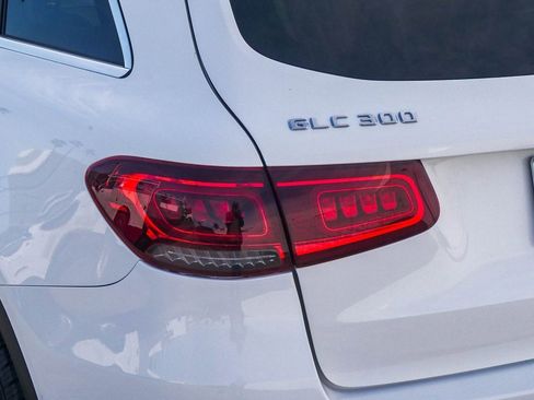 Used 2020 Mercedes-Benz GLC 300 GLC 300 image 10