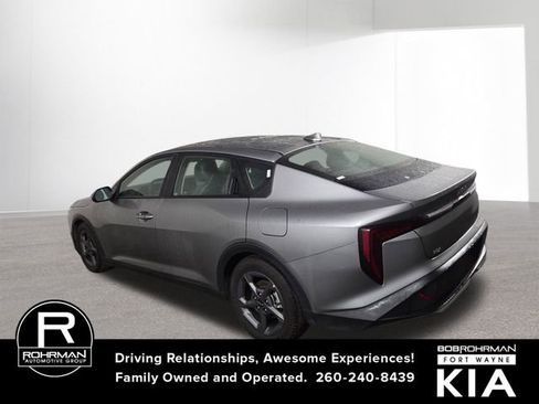 Certified 2025 Kia K4 LXS image 11