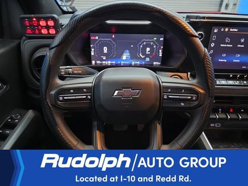 Used 2025 Chevrolet Colorado Trail Boss image 19