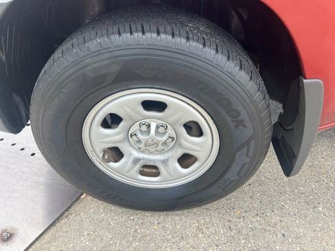 Used 2015 Nissan Xterra X image 44