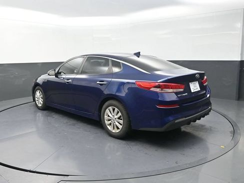 Used 2019 Kia Optima LX FWD image 7