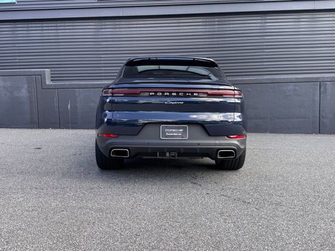 Certified 2025 Porsche Cayenne Coupe image 8