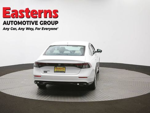 Used 2025 Honda Accord LX image 35