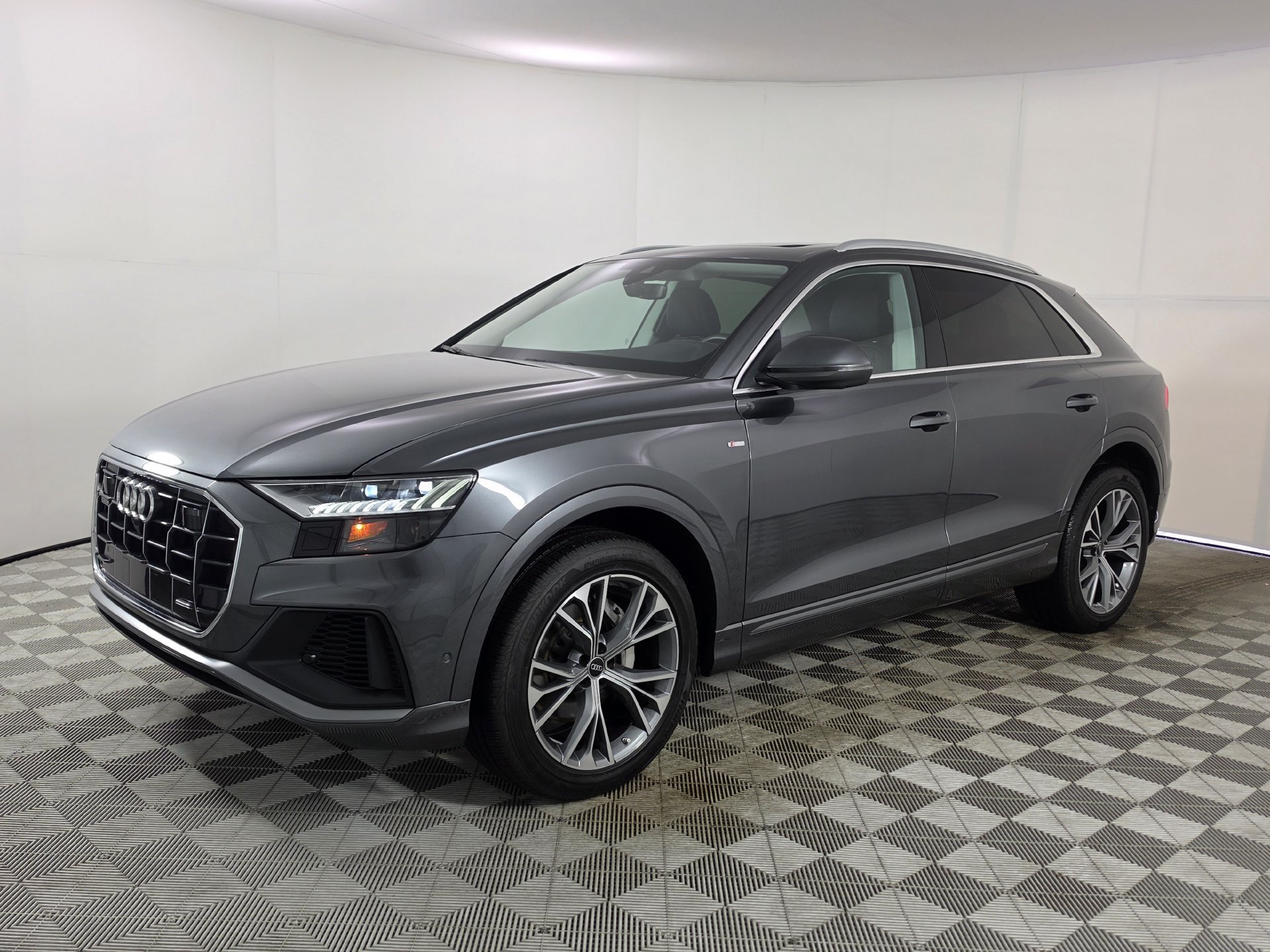 Certified 2023 Audi Q8 Premium Plus w/ Premium Plus Package AWD/4WD image 39