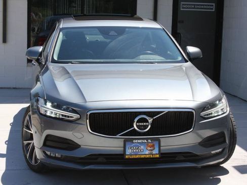 Used 2018 Volvo S90 T6 Momentum w/ Convenience Package AWD/4WD image 2