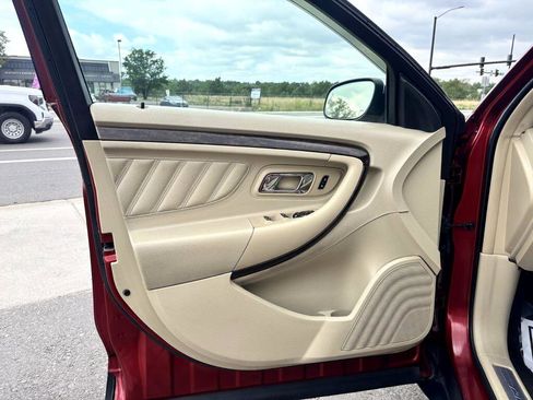 Used 2014 Ford Taurus Limited w/ Equipment Group 301A image 18