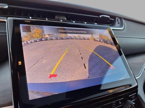 New 2025 Jeep Grand Cherokee L Limited image 6