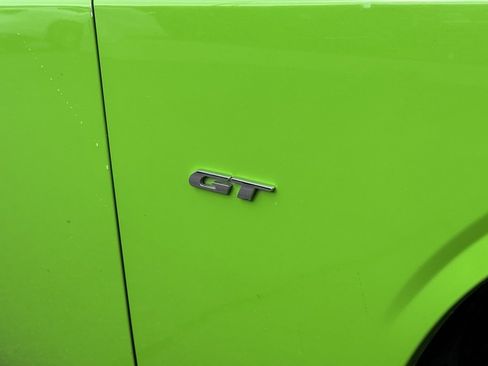 Used 2017 Dodge Challenger GT w/ Driver Convenience Group image 7