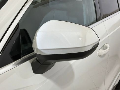 Certified 2025 Audi Q3 2.0T Premium w/ Convenience Package image 27