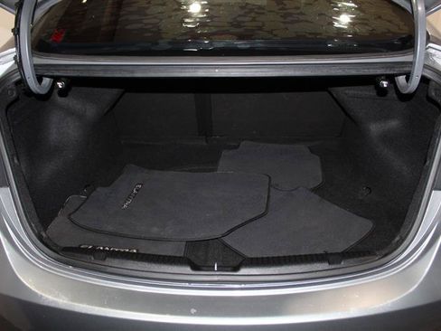 Used 2014 Hyundai Elantra Limited FWD image 35