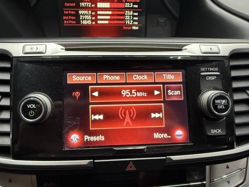 Used 2015 Honda Accord EX-L image 24