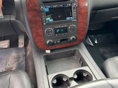 Used 2011 Chevrolet Silverado 2500 LTZ w/ Snow Plow Prep Package image 11