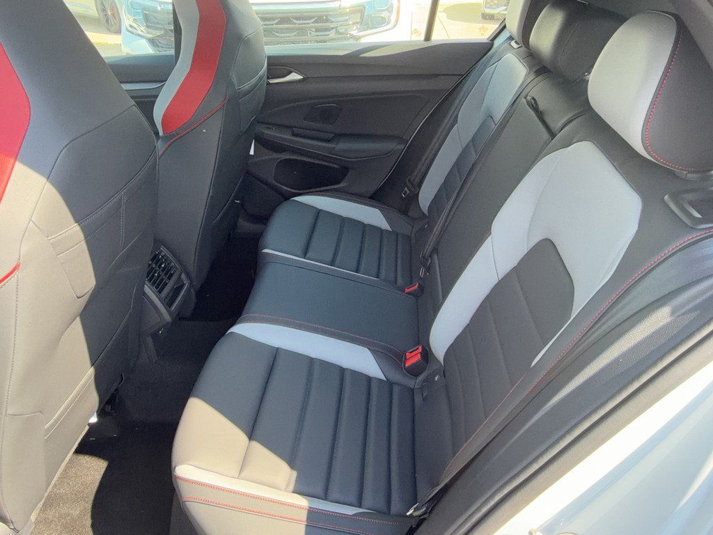 New 2026 Volkswagen GTI SE FWD image 7