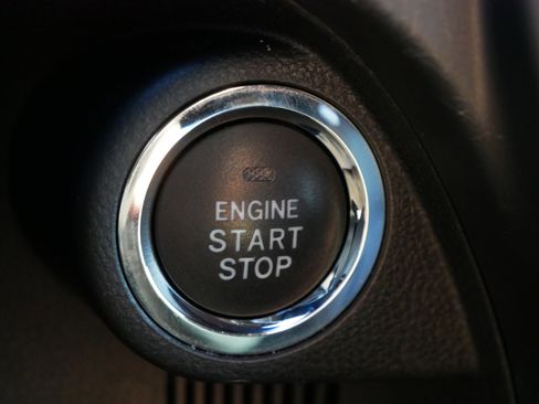 Certified 2025 Subaru Forester Premium image 28