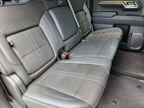 Used 2024 Chevrolet Silverado 1500 High Country w/ Technology Package AWD/4WD image 14