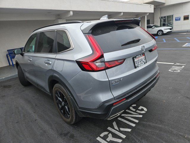 Used 2025 Honda CR-V Sport image 1