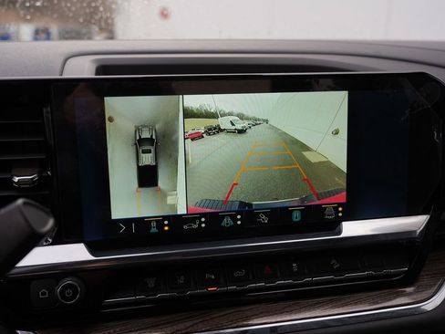 Used 2025 Chevrolet Silverado 3500 LT w/ All Star Edition image 37