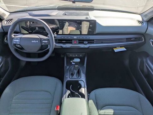New 2025 Kia K4 EX image 14