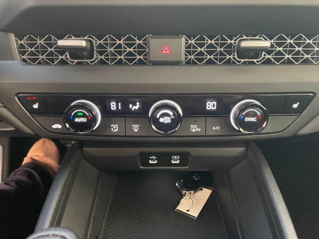 Used 2024 Honda Accord EX image 13