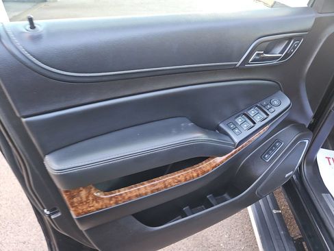 Used 2016 Chevrolet Suburban LTZ AWD/4WD image 10