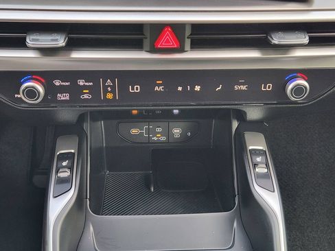 New 2026 Kia Sorento S w/ S Panoramic Sunroof Package AWD/4WD image 14