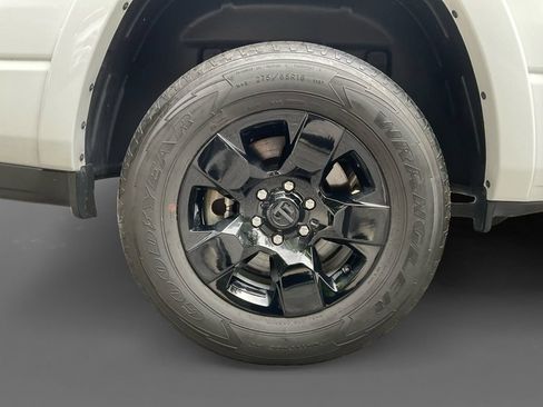 Used 2025 RAM 1500 Big Horn AWD/4WD image 10