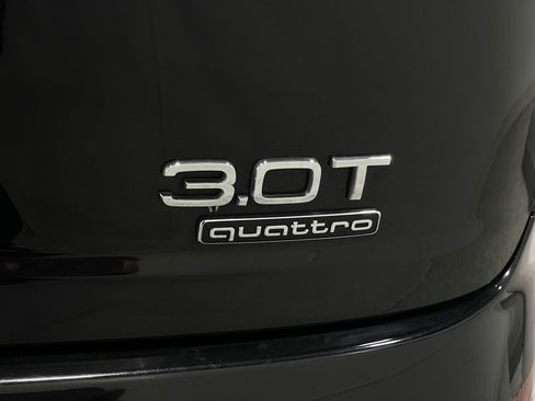 Used 2018 Audi Q7 3.0T Premium Plus w/ Premium Plus Package image 41