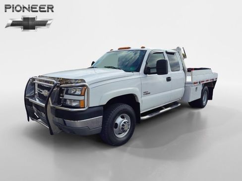 Used 2005 Chevrolet Silverado 3500 LS w/ Heavy-Duty Power Package image 1