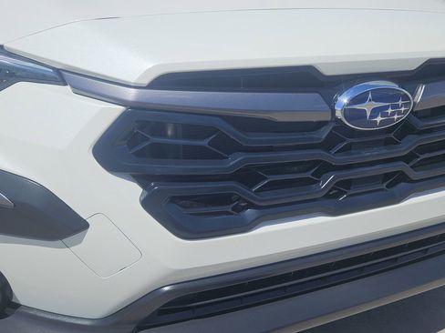 Certified 2025 Subaru Crosstrek 2.5i Limited w/ Popular Package #4A AWD/4WD image 3