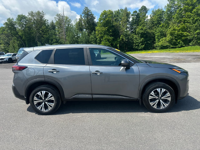 Used 2023 Nissan Rogue SV AWD/4WD image 6