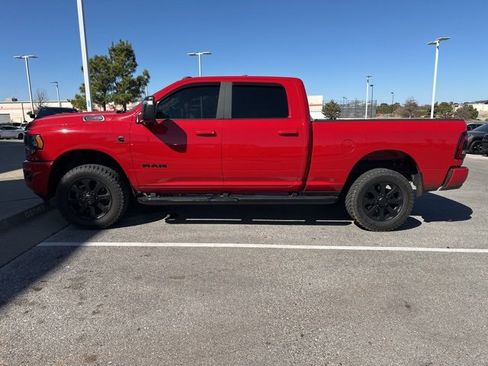 Used 2024 RAM 2500 Big Horn w/ Night Edition image 5