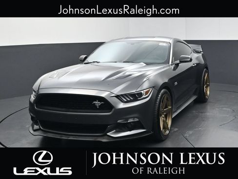 Used 2016 Ford Mustang GT Premium w/ Equipment Group 401A RWD image 5