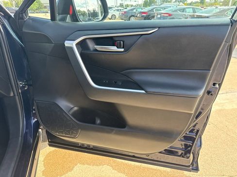 Certified 2023 Toyota RAV4 XLE Premium AWD/4WD image 23