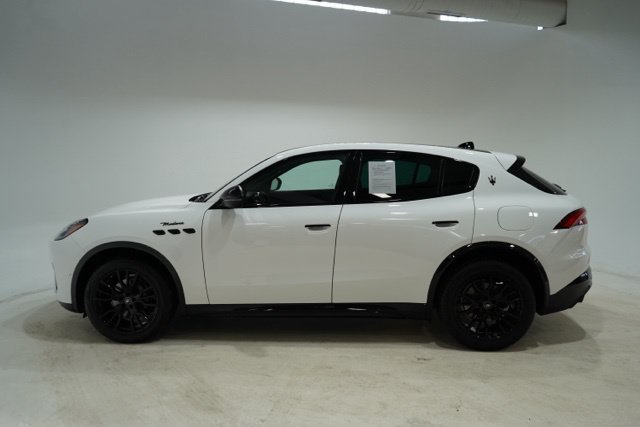 Used 2025 Maserati Grecale Modena AWD/4WD image 4