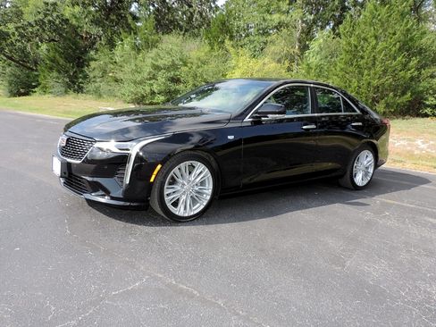 Certified 2026 Cadillac CT4 Premium Luxury RWD image 1