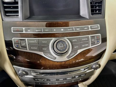 Used 2019 INFINITI QX60 Luxe w/ Sensory Package AWD/4WD image 18