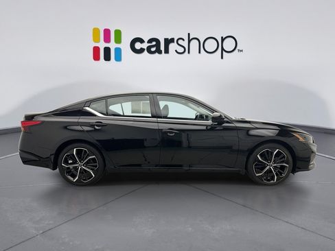 Used 2025 Nissan Altima 2.5 SR w/ SR Premium Package FWD image 6