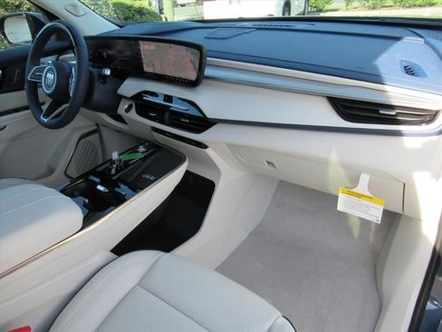 New 2026 Buick Enclave Avenir w/ Super Cruise Package image 11