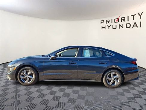 Used 2023 Hyundai Sonata SE w/ Cargo Package image 6