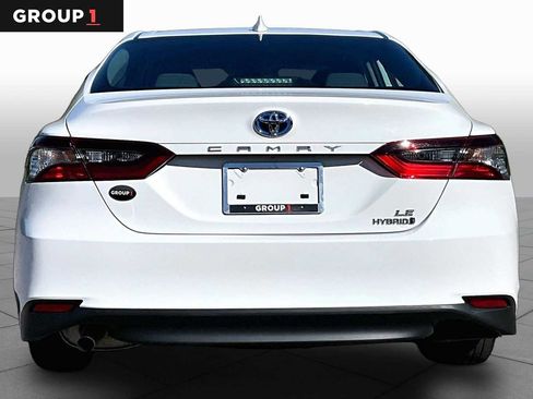 Used 2024 Toyota Camry LE FWD image 5
