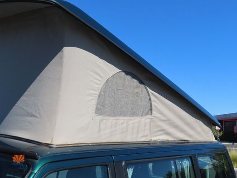 Used 2003 Volkswagen Eurovan MV image 12