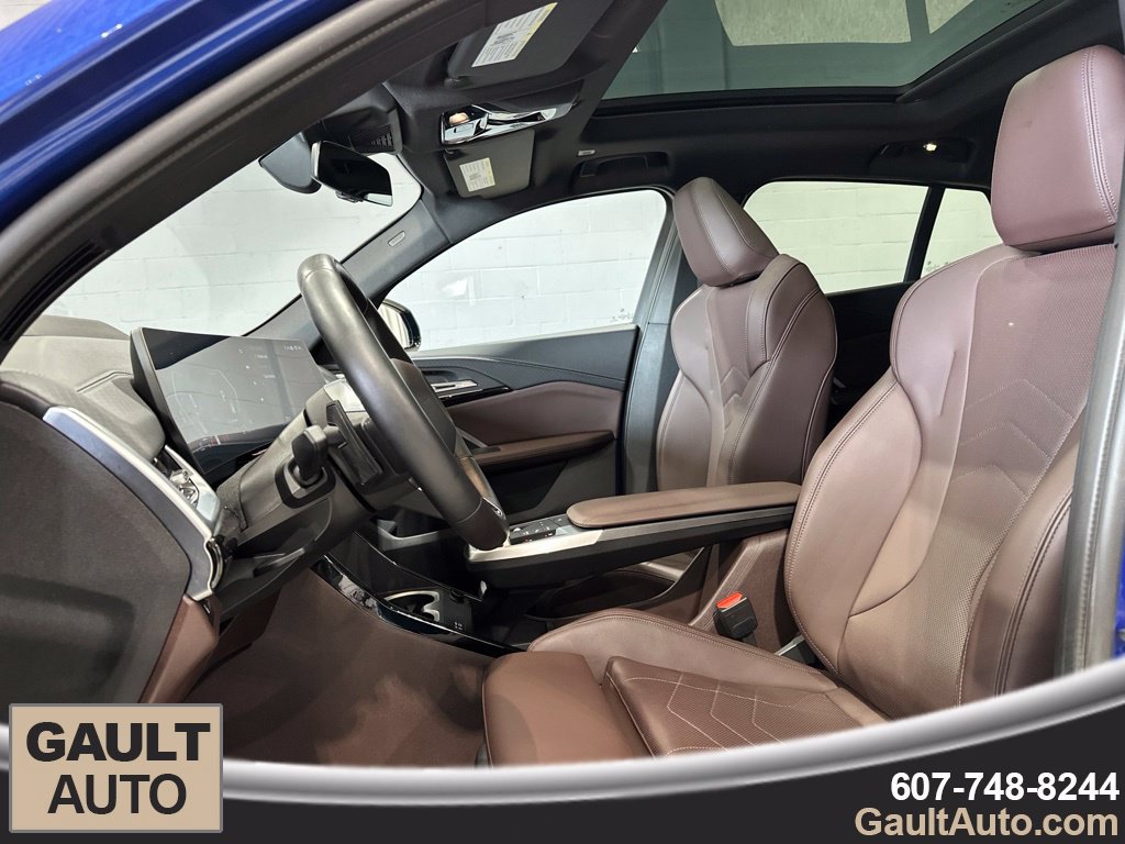 Used 2024 BMW X2 xDrive28i w/ Premium Package AWD/4WD image 12