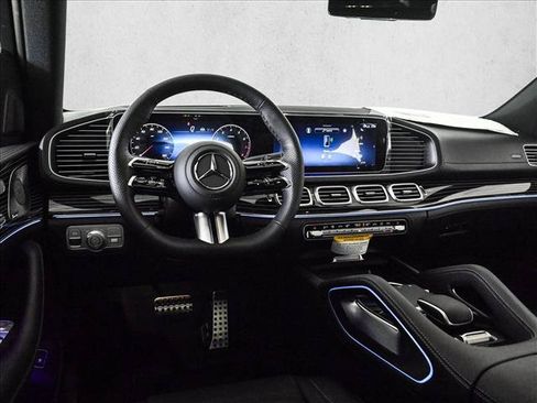 New 2026 Mercedes-Benz GLS 580 4MATIC image 20