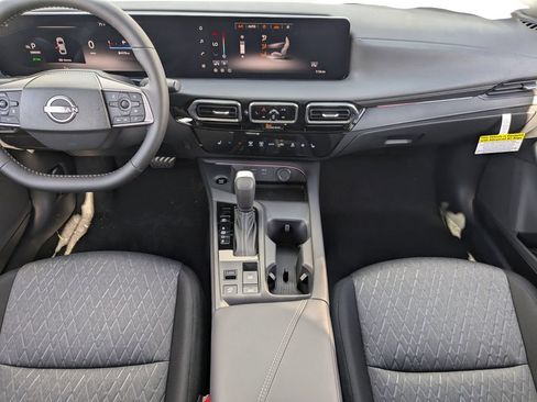 Used 2026 Nissan Sentra SV w/ SV Convenience Package FWD image 22