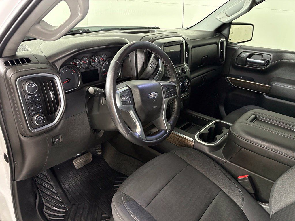 Certified 2022 Chevrolet Silverado 1500 RST AWD/4WD image 20