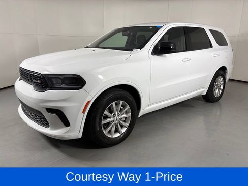 Used 2025 Dodge Durango GT RWD image 5
