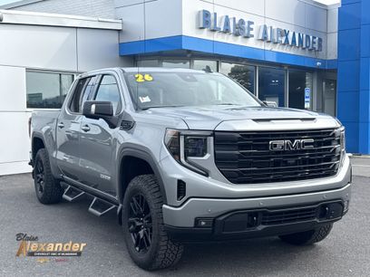 Used 2026 GMC Sierra 1500 Elevation w/ Elevation Premium Package