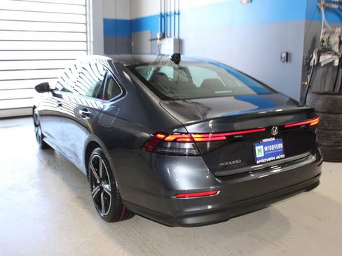 New 2026 Honda Accord SE image 9