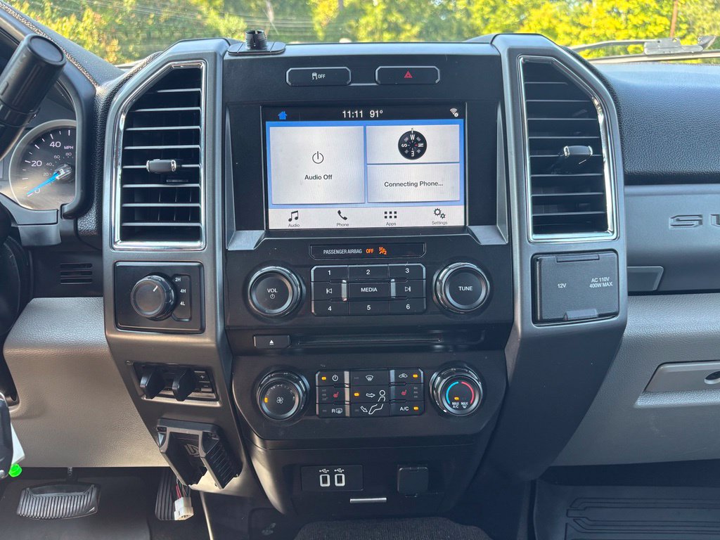 Used 2017 Ford F250 XLT w/ XLT Premium Package AWD/4WD image 34