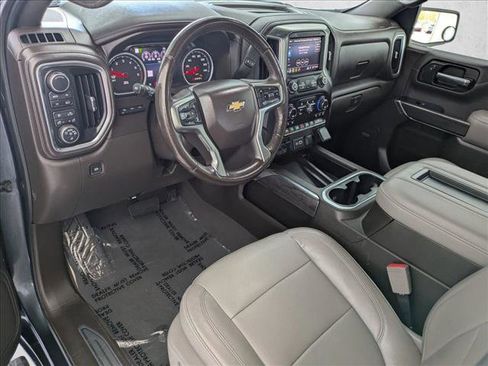 Used 2019 Chevrolet Silverado 1500 LTZ w/ Technology Package AWD/4WD image 9